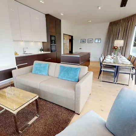 White Pearl 4 05 * Timmendorfer Strand