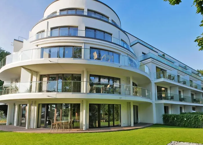 White Pearl 4 05 * Timmendorfer Strand